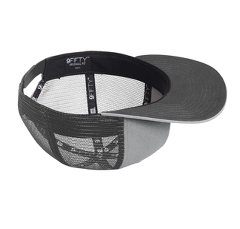 {"transparent": false, "variant": true}